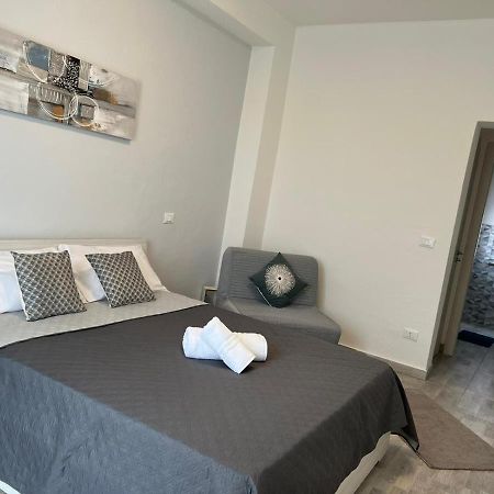 Bed and Breakfast Il melograno Carini Esterno foto
