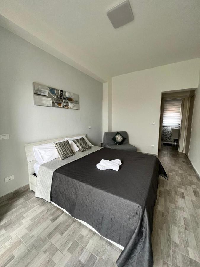 Bed and Breakfast Il melograno Carini Esterno foto
