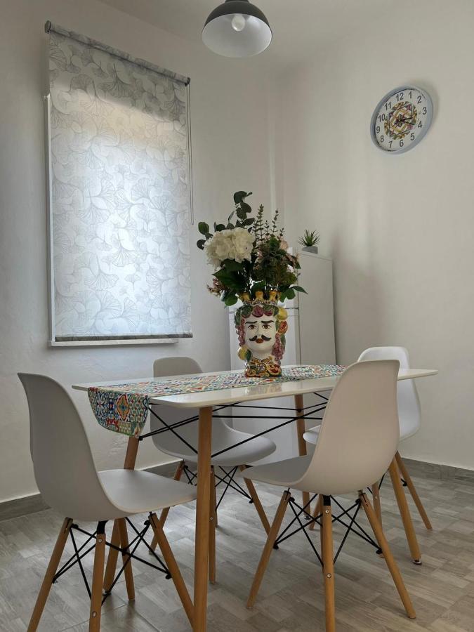 Bed and Breakfast Il melograno Carini Esterno foto