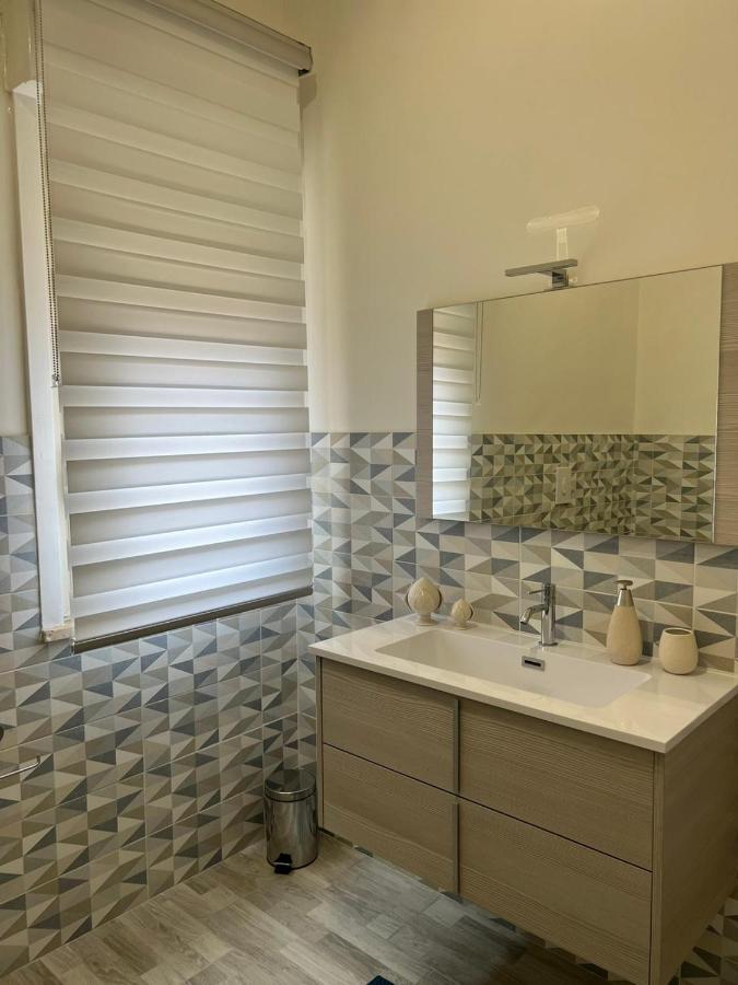 Bed and Breakfast Il melograno Carini Esterno foto